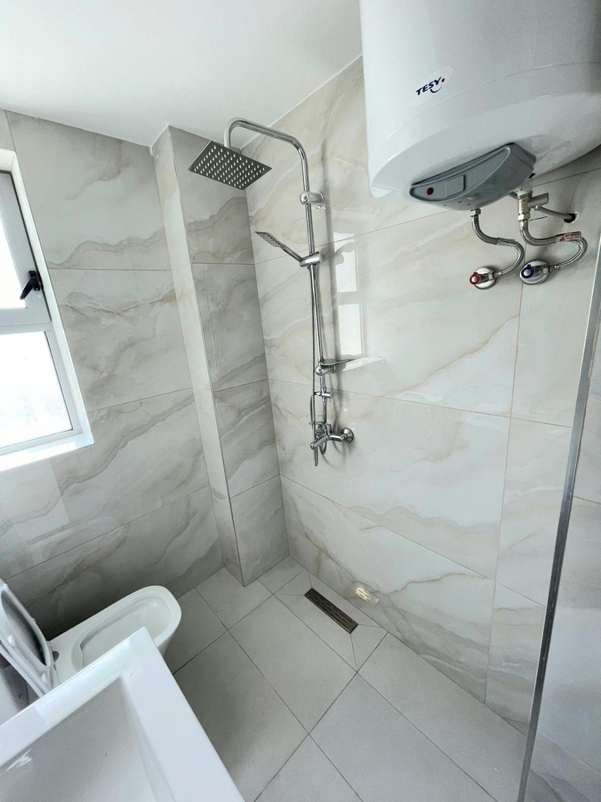 Vilma Apartment Берат Екстериор снимка